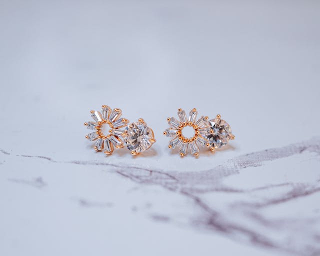 Des modèles élégants pour choisir les boucles d’oreilles parfaites