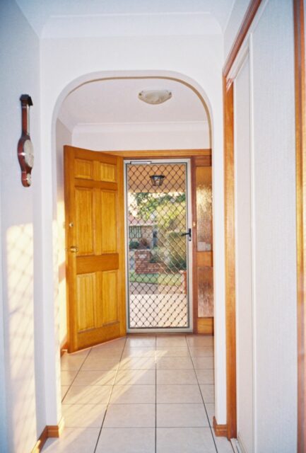 Porte de service vitrée