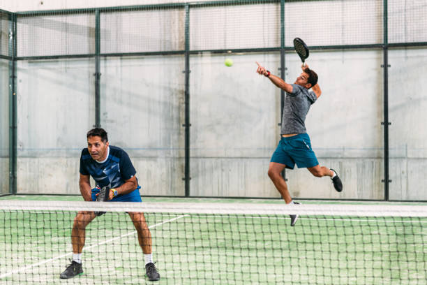 Constructeur court de padel